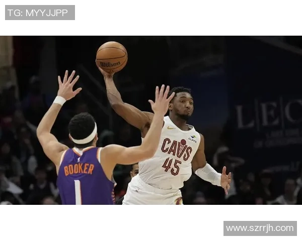 爵士惊险胜奇才,米切尔砍下全场最高33分 爵士惊险胜奇才,米切尔砍下全场最高33分